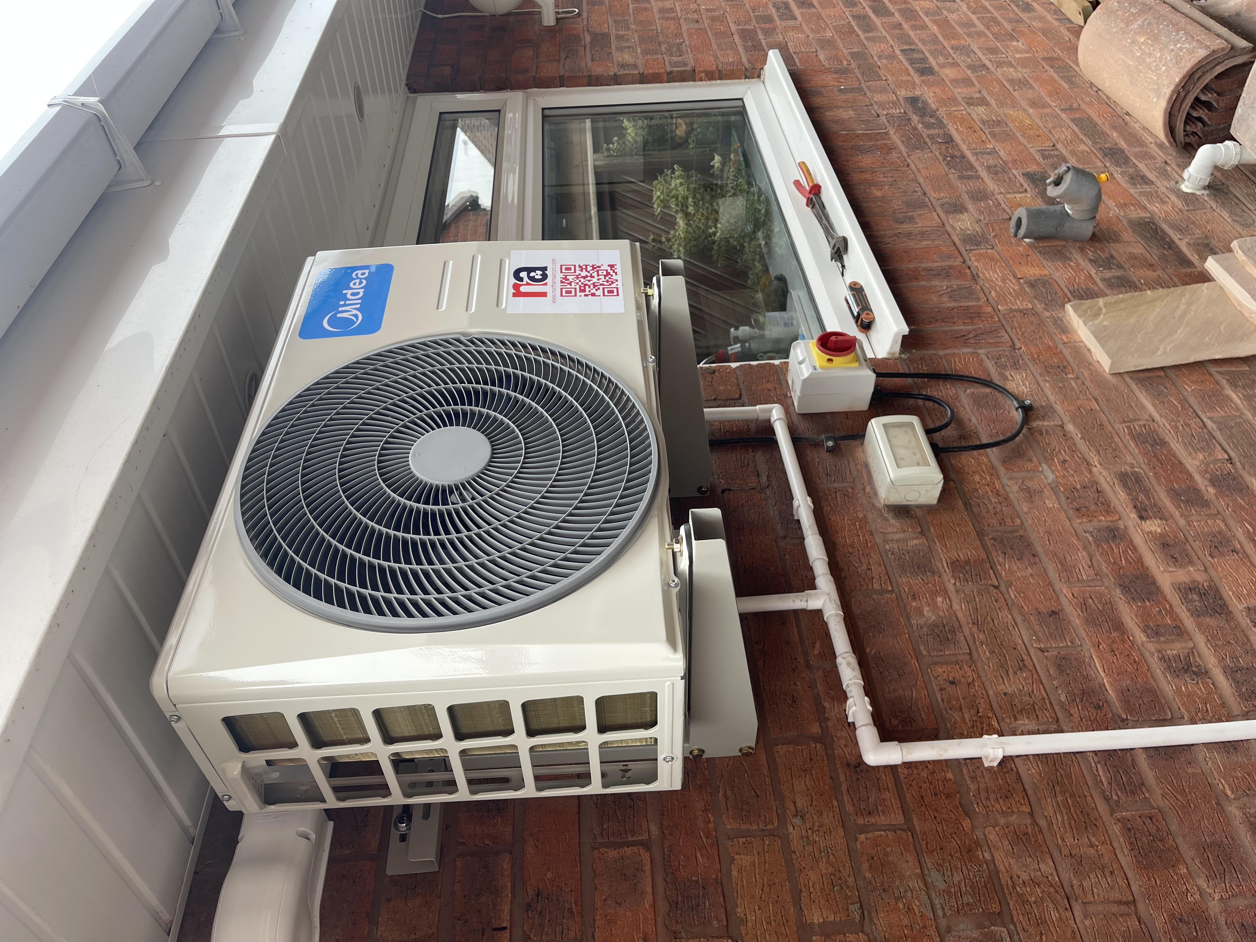 Air conditioning installation in Gateshead